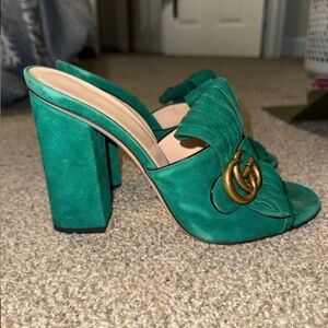 GUCCI Emerald Green Suede Marmont Kiltie Mules-Size 40